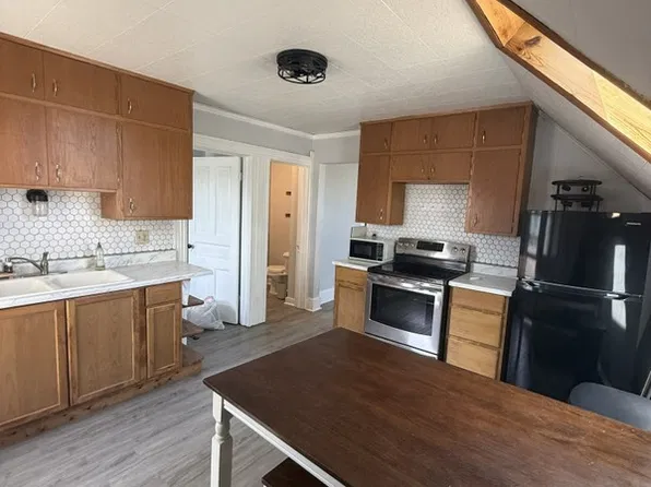 117 E Walters St #117, Port Washington, WI 53074