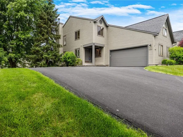 4797 Huntwood Path, Manlius, NY 13104