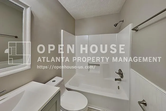 3777 Junction Dr NW — Photo 17