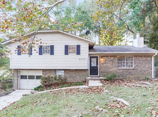 5232 Beacon Cir, Birmingham, AL 35210
