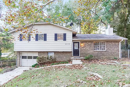 5232 Beacon Cir Photo 1