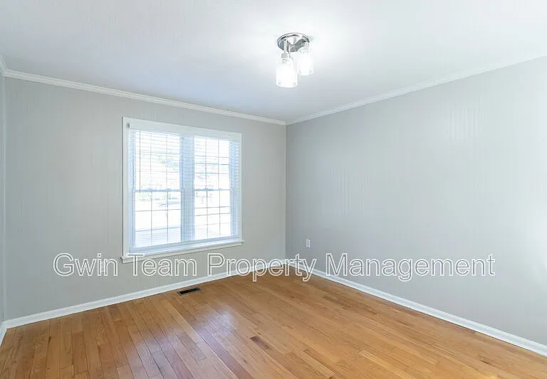 4715 S Lee St — Photo 19