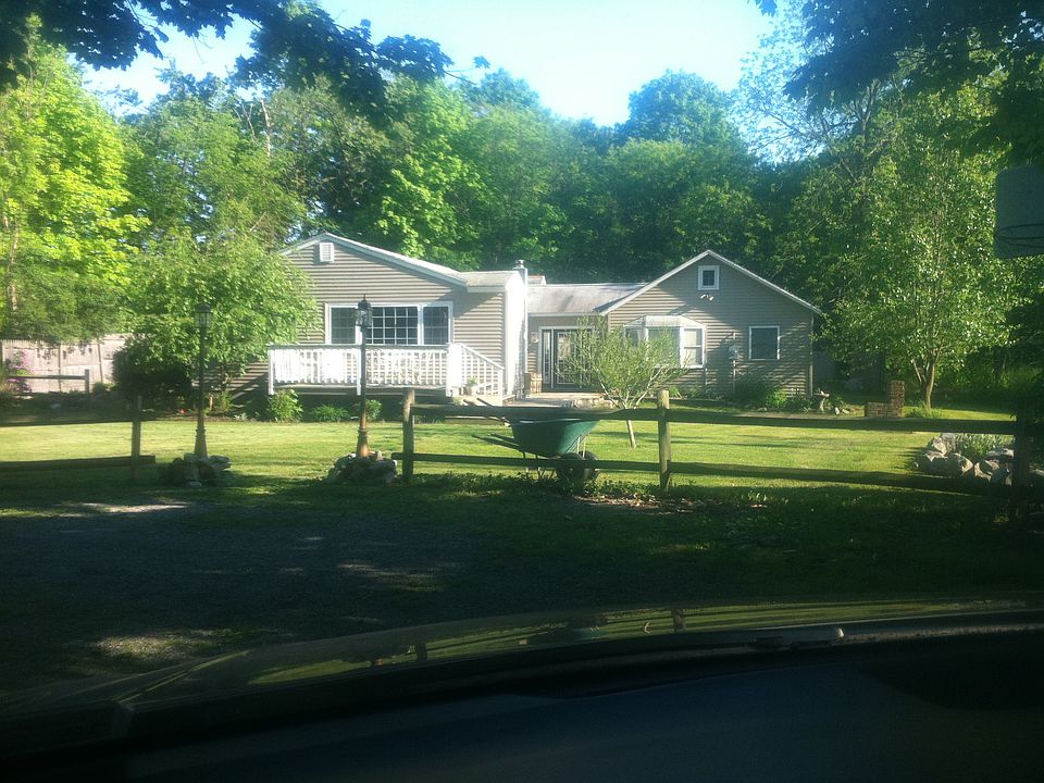 133 Lake Rd, Pine Plains, NY 12567 Zillow