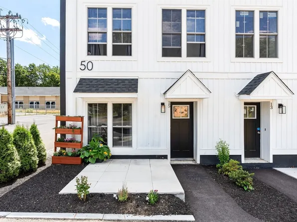 50 Frankfort St #15, Fitchburg, MA 01420