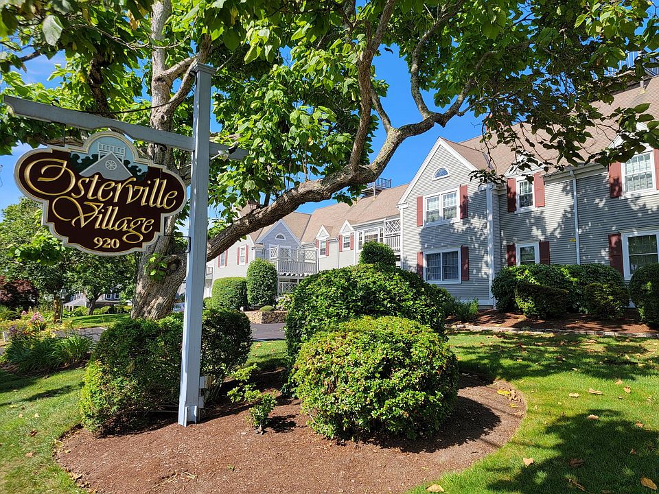 Osterville Village Condos
