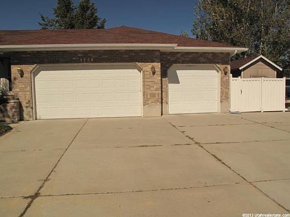 2nd image of 3758 W Whispering Sands Dr