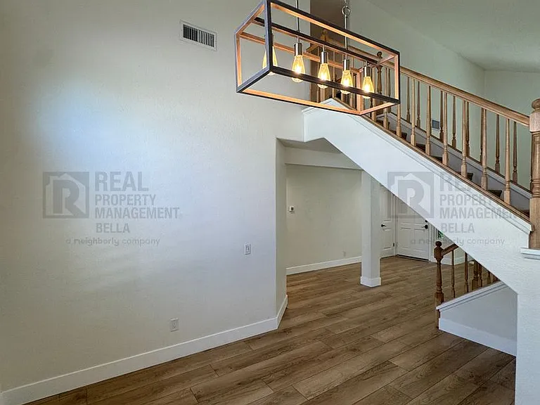30882 Kiowa River Ct — Photo 10