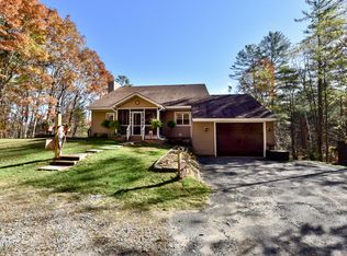 10 Lakeside Est, Corinth, NY 12822