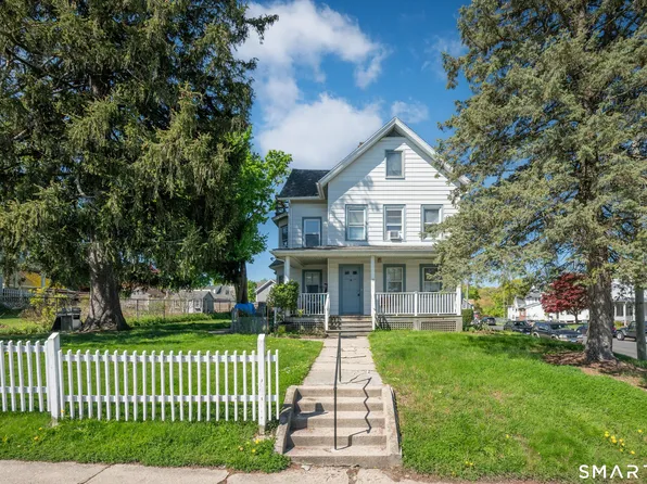 18 Mallory Street, Danbury, CT 06810