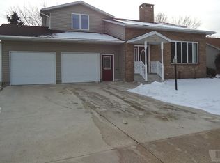 600 Lincoln Rd, Storm Lake, IA 50588