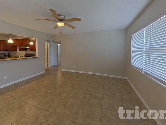 4th image of 1253 Jasmine Way