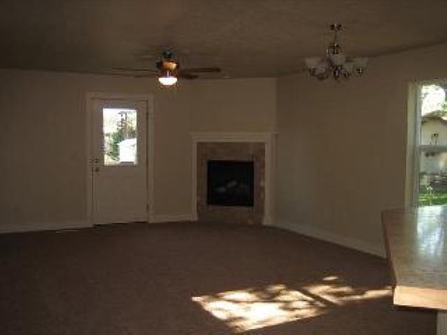 2nd image of 3913 W Dorian St