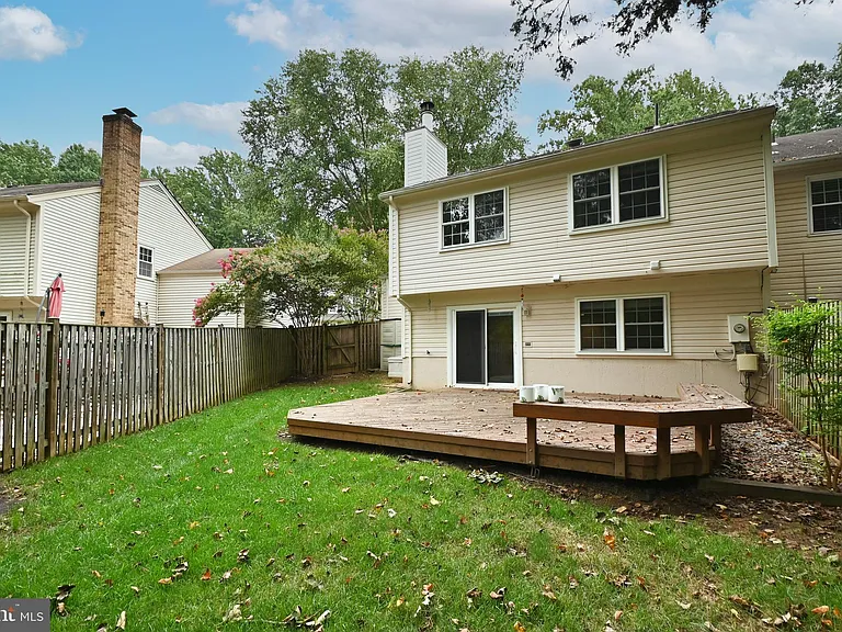10048 Wood Sorrels Ln — Photo 42