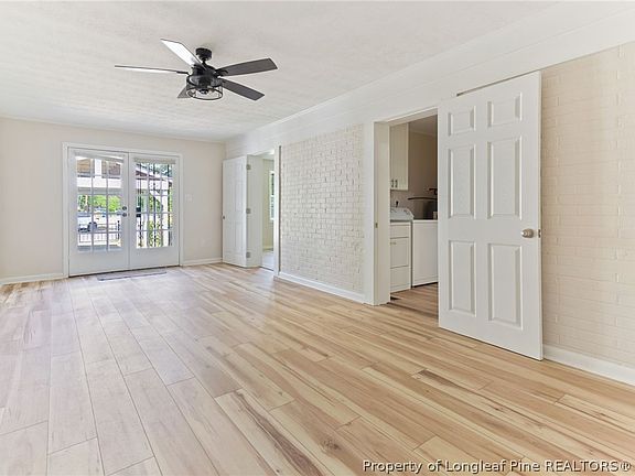 4th image of 7218 Ainsley St