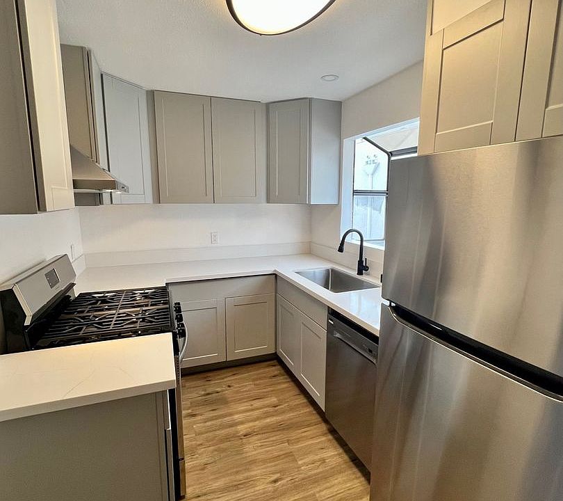 1st image of 510 E 97th St APT 17