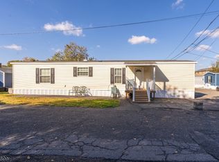 225 Albert St, Lodi, NJ