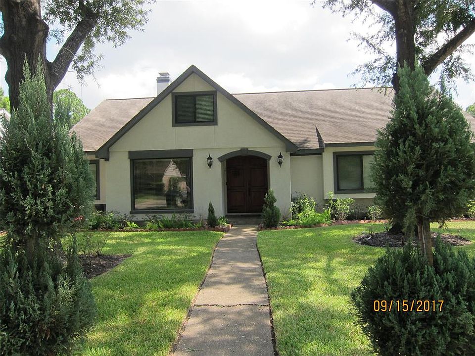 1st image of 2818 Kismet Ln