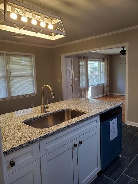 1st image of 2107 Eastland Dr