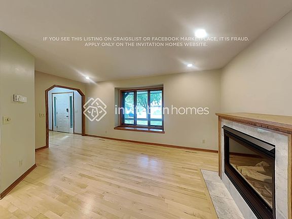 5th image of 546 Carol Dr