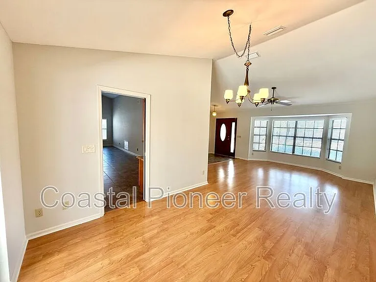 11732 Spanish Lake Dr — Photo 6