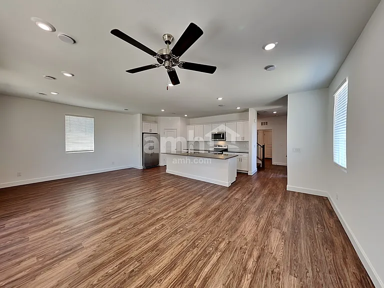 9122 Ribbon Meadow Ct — Photo 7