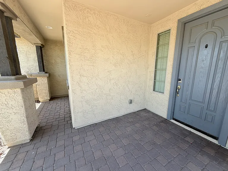 20432 W Carlton Mnr — Photo 5