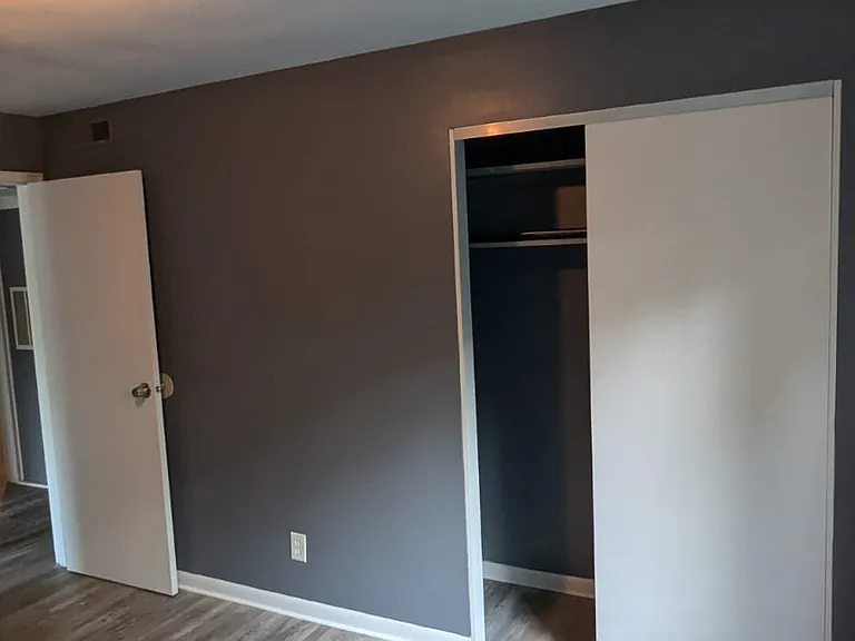 2825 Westknolls Ln #4 — Photo 10