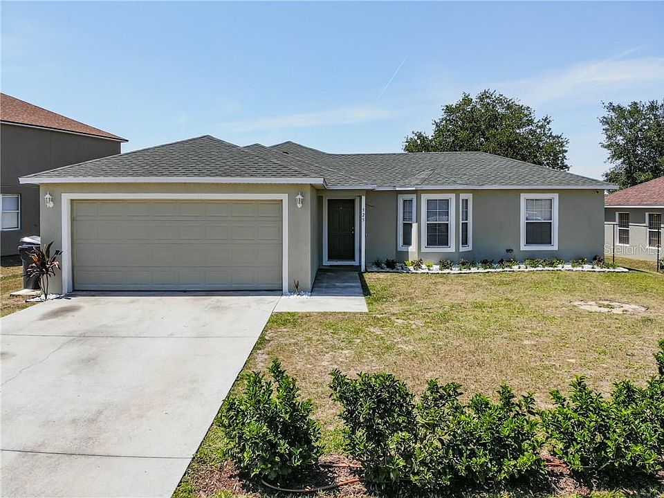 1st image of 325 Snook Way