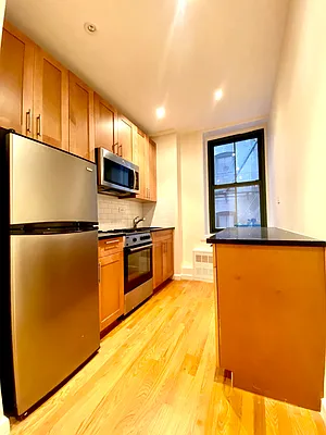 Rented by City & Suburban | media 7