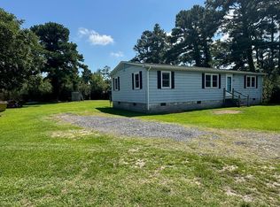 8108 Baileys Ln, Chincoteague Island, VA 23336