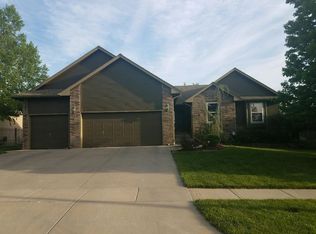 1713 E Windwood Ct, Derby, KS 67037