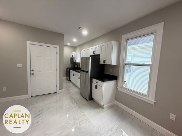 413 Winthrop Ave #2A