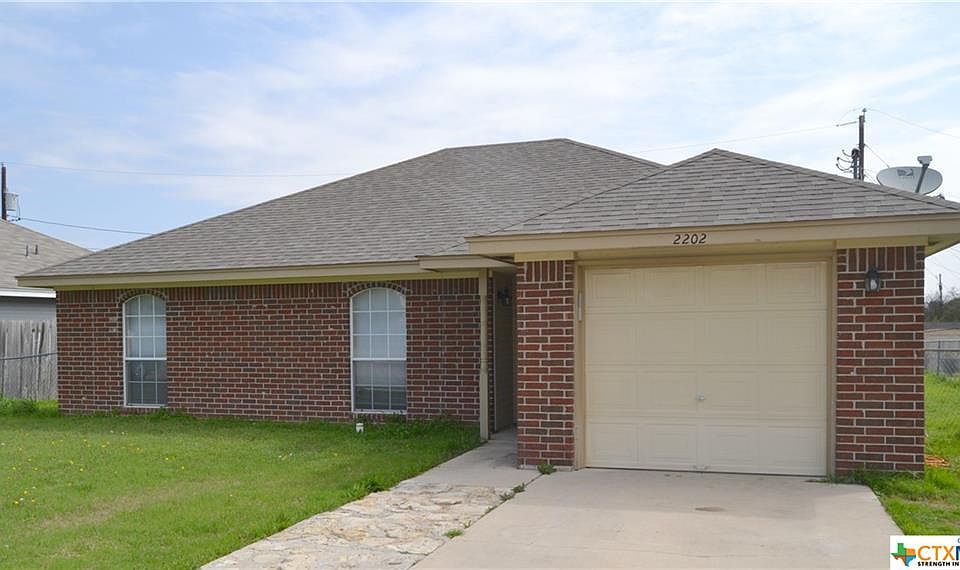 1st image of 2202 Jerome Dr