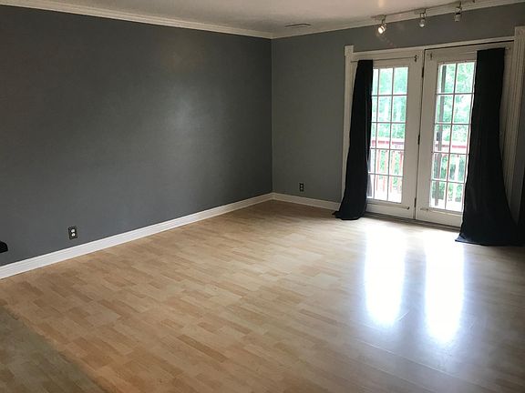2nd image of 1905 Tall Oaks Dr Unit 3604