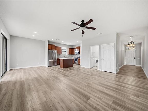 4th image of 10607 55TH COURT E