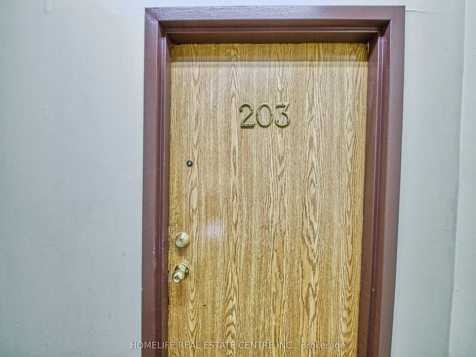 3 bed, $2,450 — Photo 1