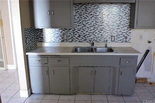 4th image of 4780 W 140th St