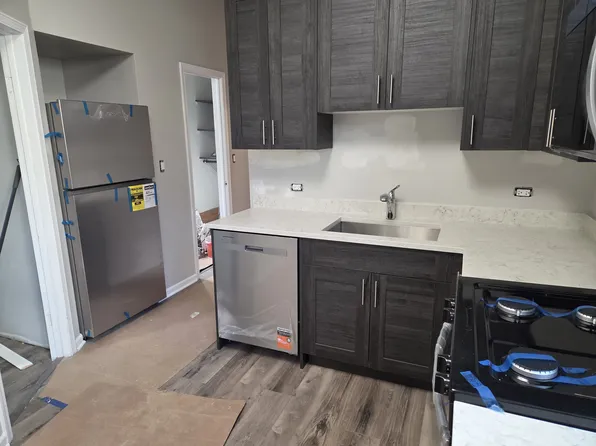 847 N Hoyne Ave APT 1R, Chicago, IL 60622