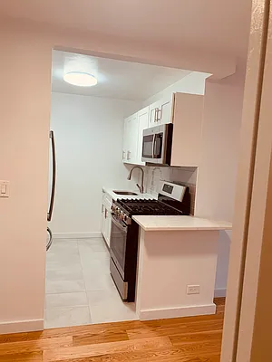 Rented by Brown Harris Stevens | media 6