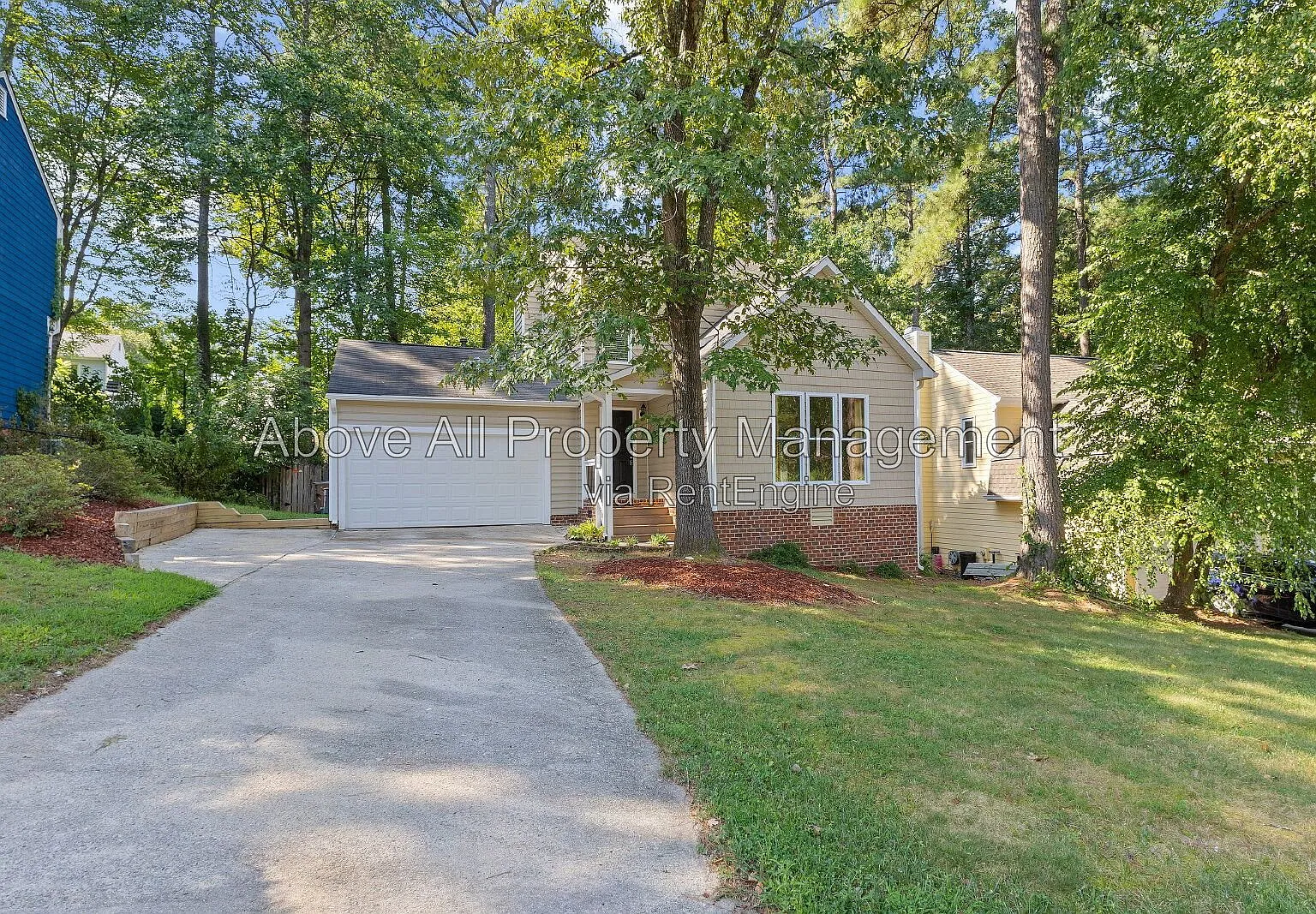 3 bed, 2.5 bath, 1726 sqft, $2,250 — Photo 2