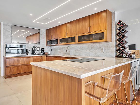 5th image of 7000 Boulevard East #32C