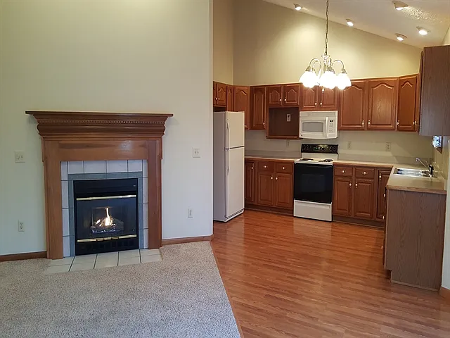 Building Photo - 2630 Alexander Ct