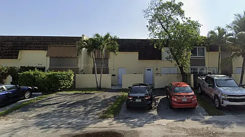 3714 SW 60th Ter #28 Photo 1
