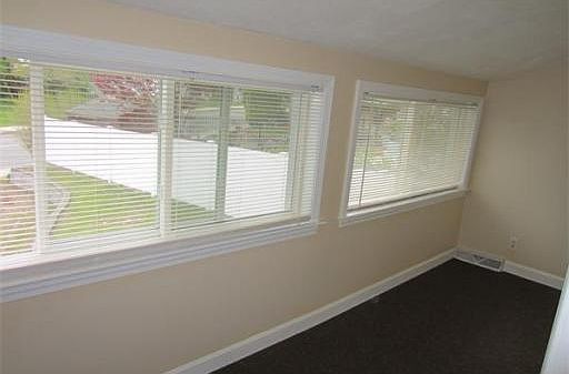 5th image of 1 Cedarwood Ln