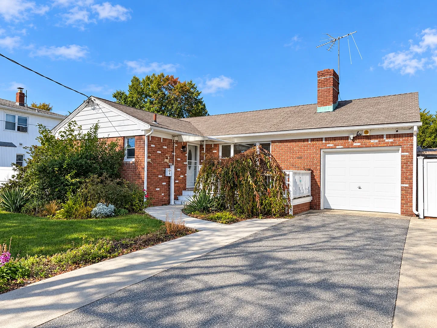6 Rice St — Photo 1