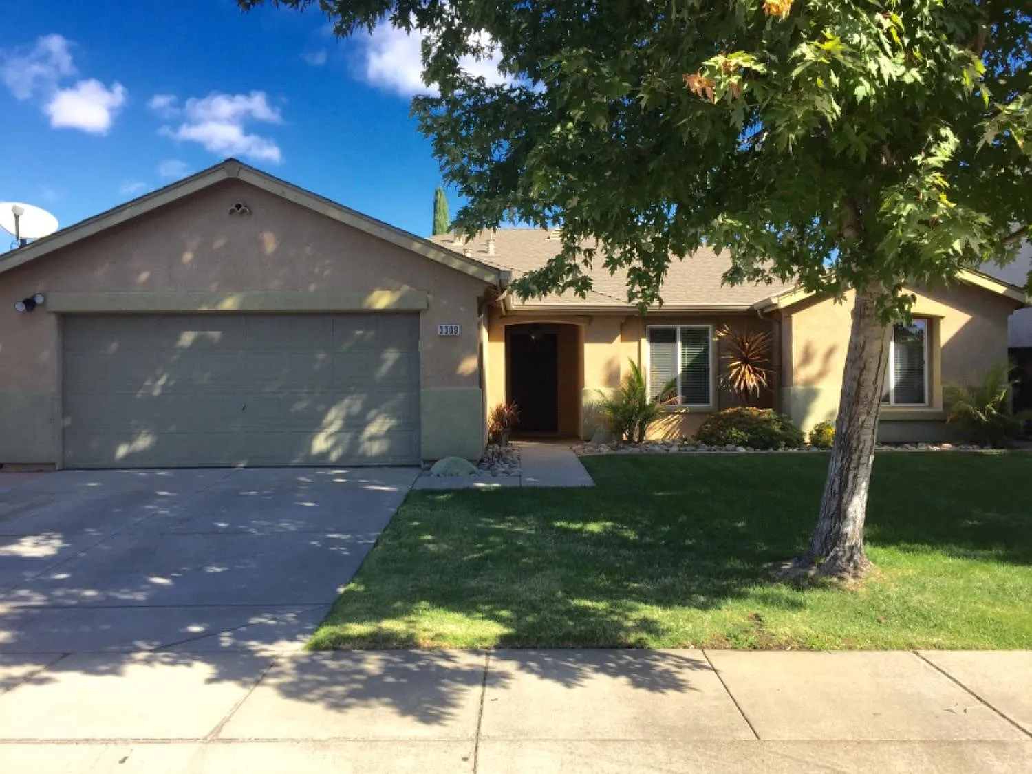 3309 Saint Ann Way photo 1