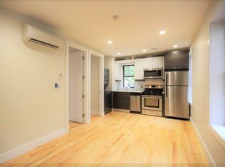 867 Metropolitan Ave #2B, Brooklyn, NY 11211