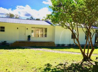 3702 Rollins Dr, Lauderdale, MS 39335