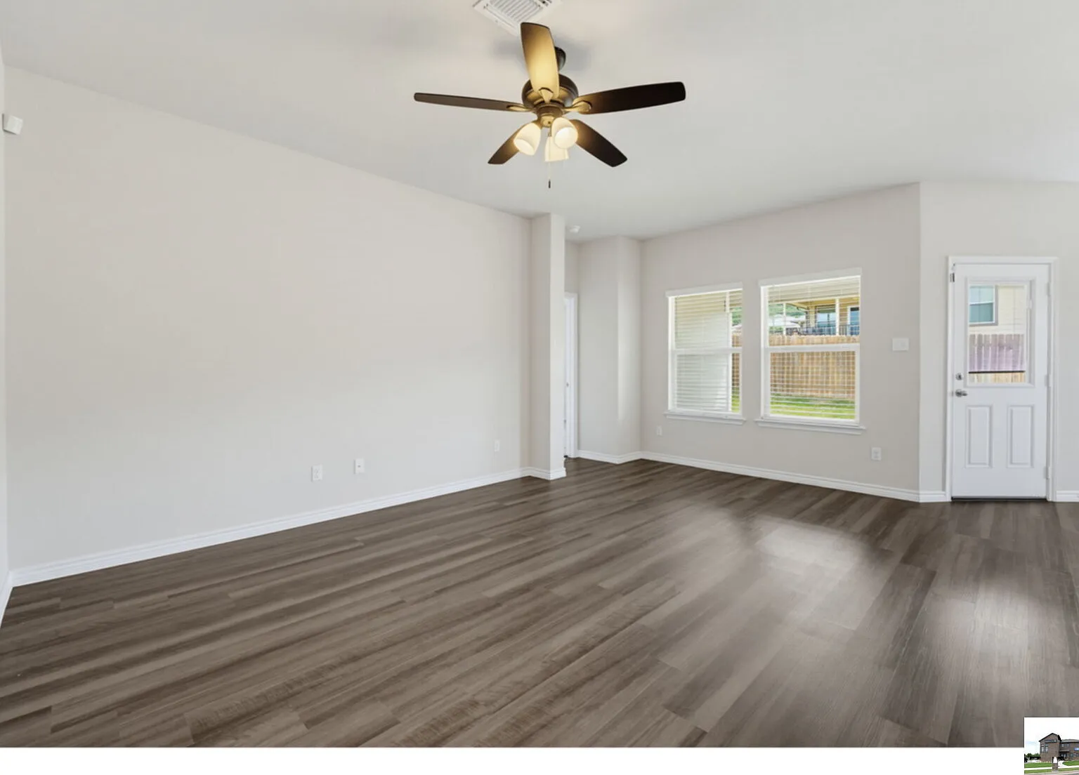 5 bed, 2.5 bath, 1928 sqft, $2,100 — Photo 4