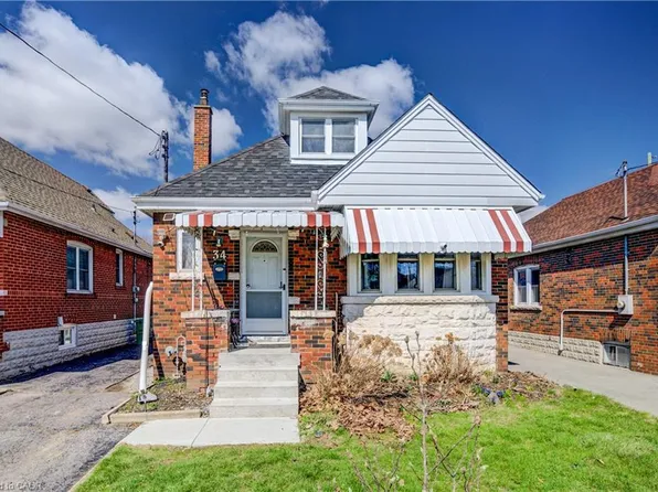 34 Barons Ave S, Hamilton, ON L8K 2Y2